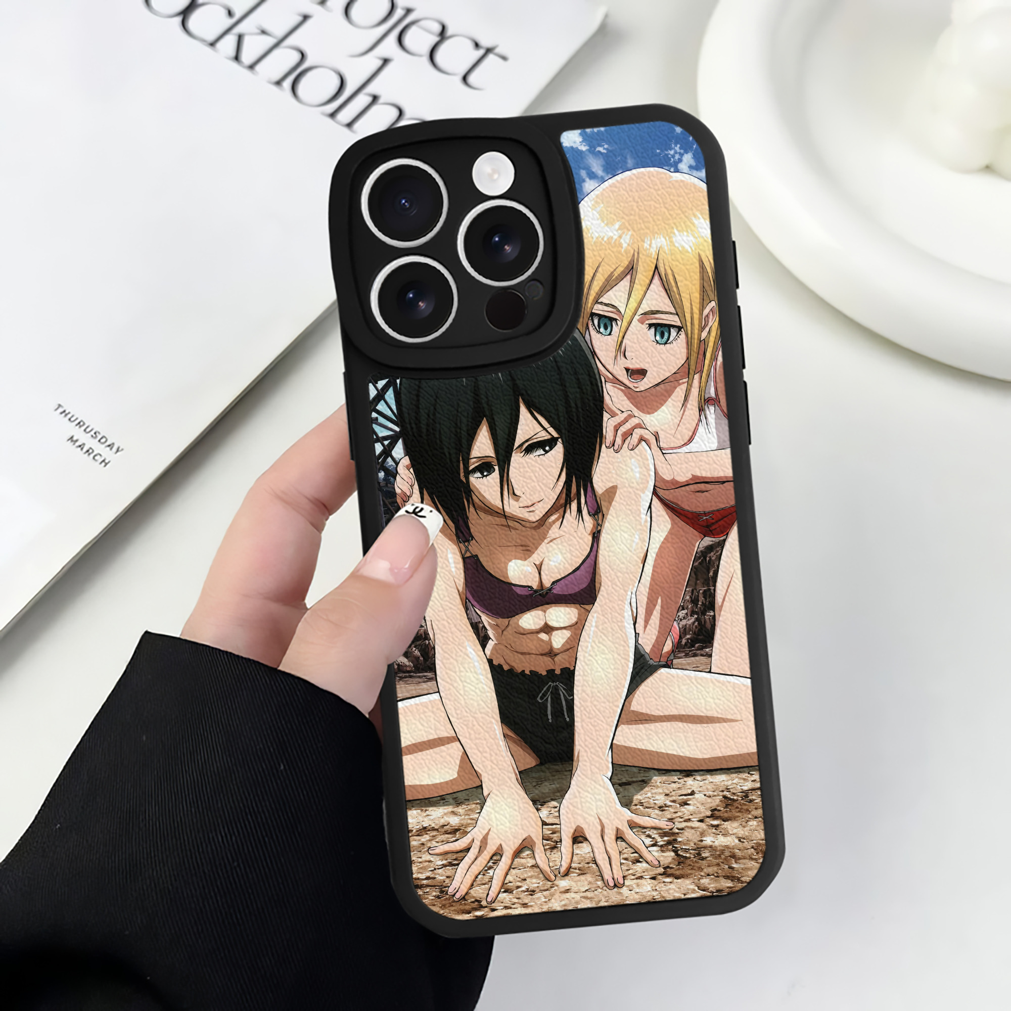 （画像用） 進撃の巨人 Attack on Titan 【iPhone 16シリーズ対応】シリコンスマホケース（レザー調） 材質：シリコン
